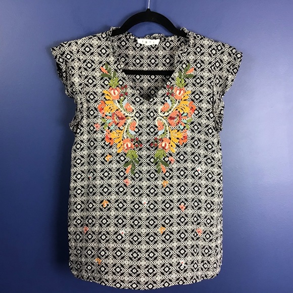 THML Flutter Sleeve Boho Embroidered Top - Picture 1 of 6